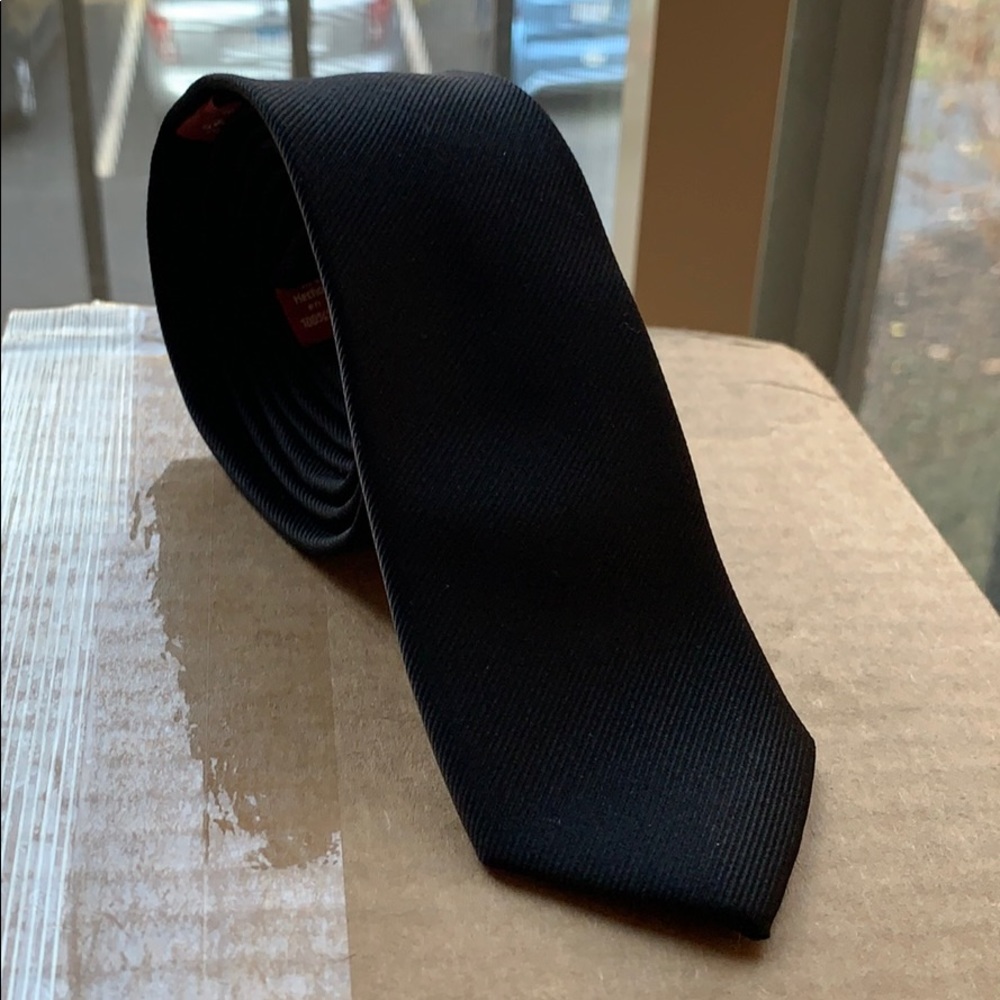 Original Penguin 100% Silk Narrow Tie (Never Worn)